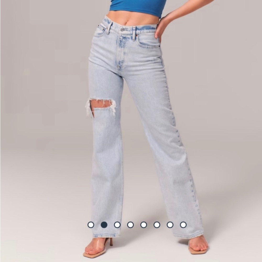 Womens Abercombie 90s high rise relax jeans